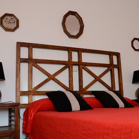 Casa Rural Alcarrena Сигуенца Екстериор снимка