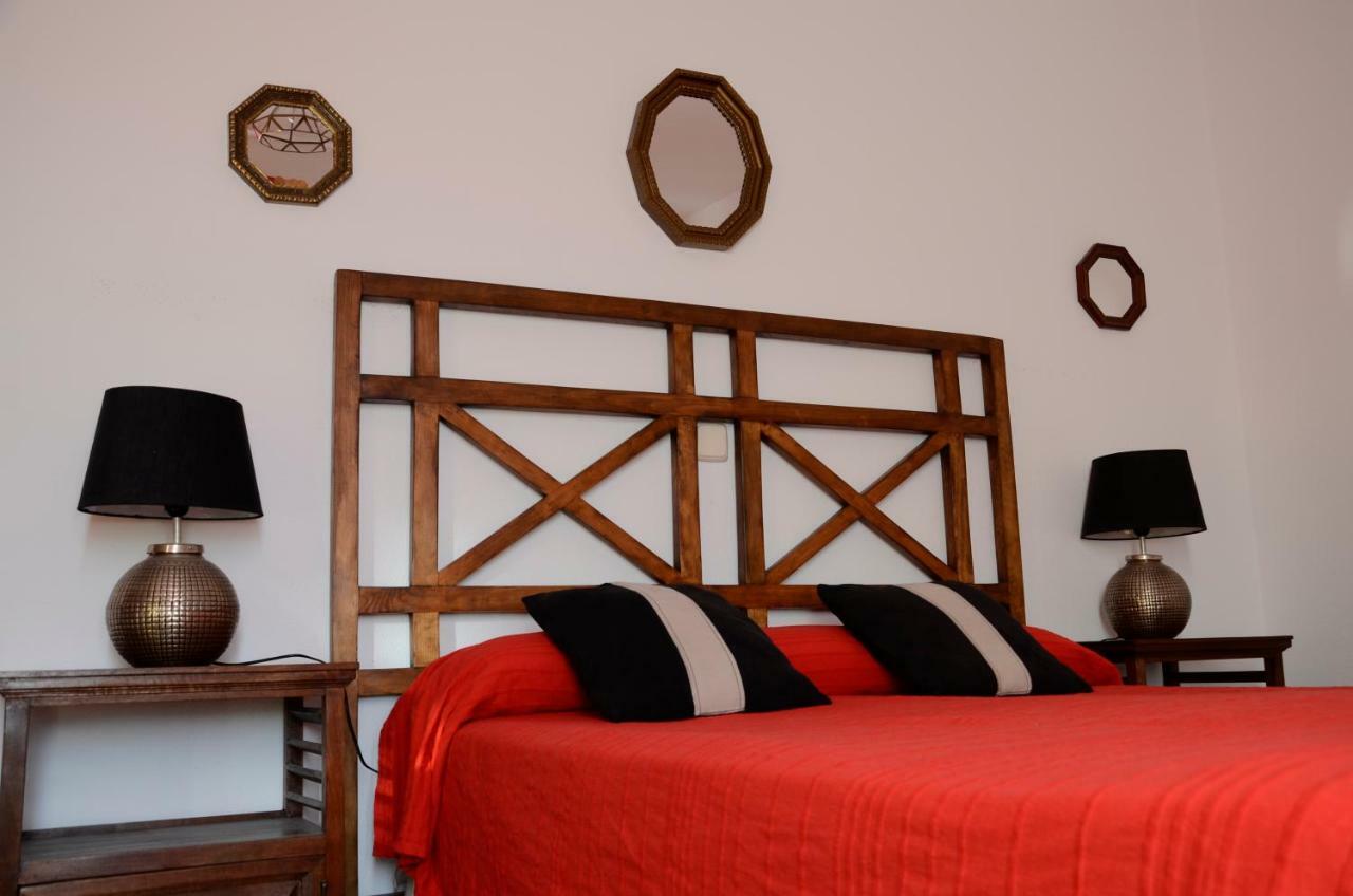 Casa Rural Alcarrena Сигуенца Екстериор снимка