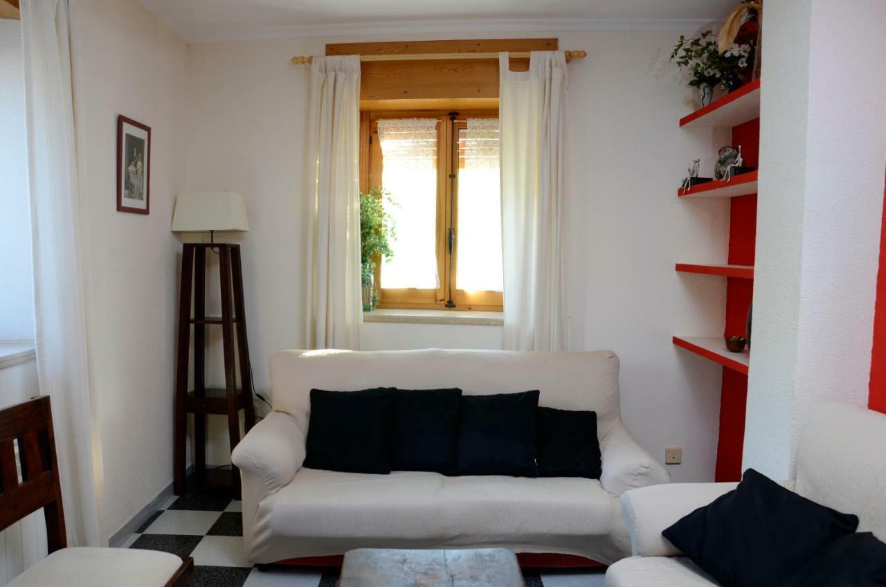Casa Rural Alcarrena Сигуенца Екстериор снимка